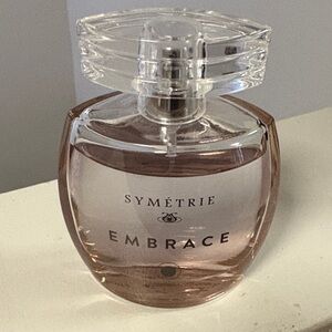 Symmetry Embrace Perfume - Pink Hue